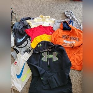 SOLD Men's small tops lot